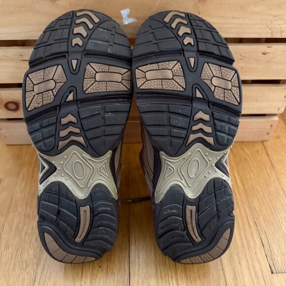 Vionic Size 11 Brown Suede Leather Low Top Performance Comfort Walking Shoes - Picture 11 of 16